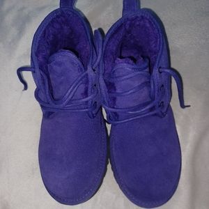 Women's Purple Neumel Chukka UGGS Size 8